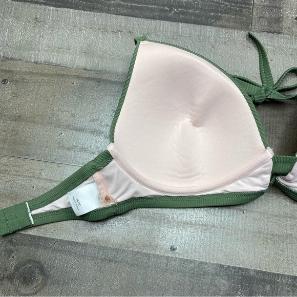 Shade & Shore Green Ribbed Bikini Top size 36DD - Picture 7 of 10